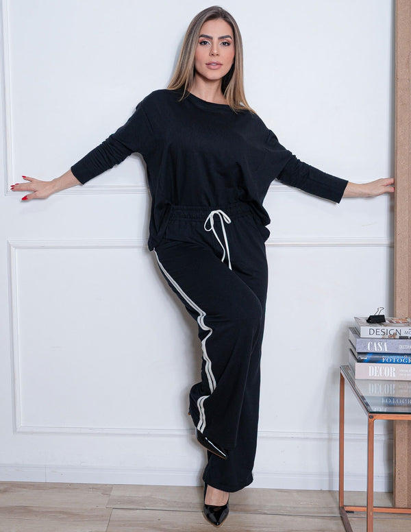 Conjunto Feminino Moletinho de Viscose com Calça Pantalona com Listras Laterais e Blusa de Manga Justa