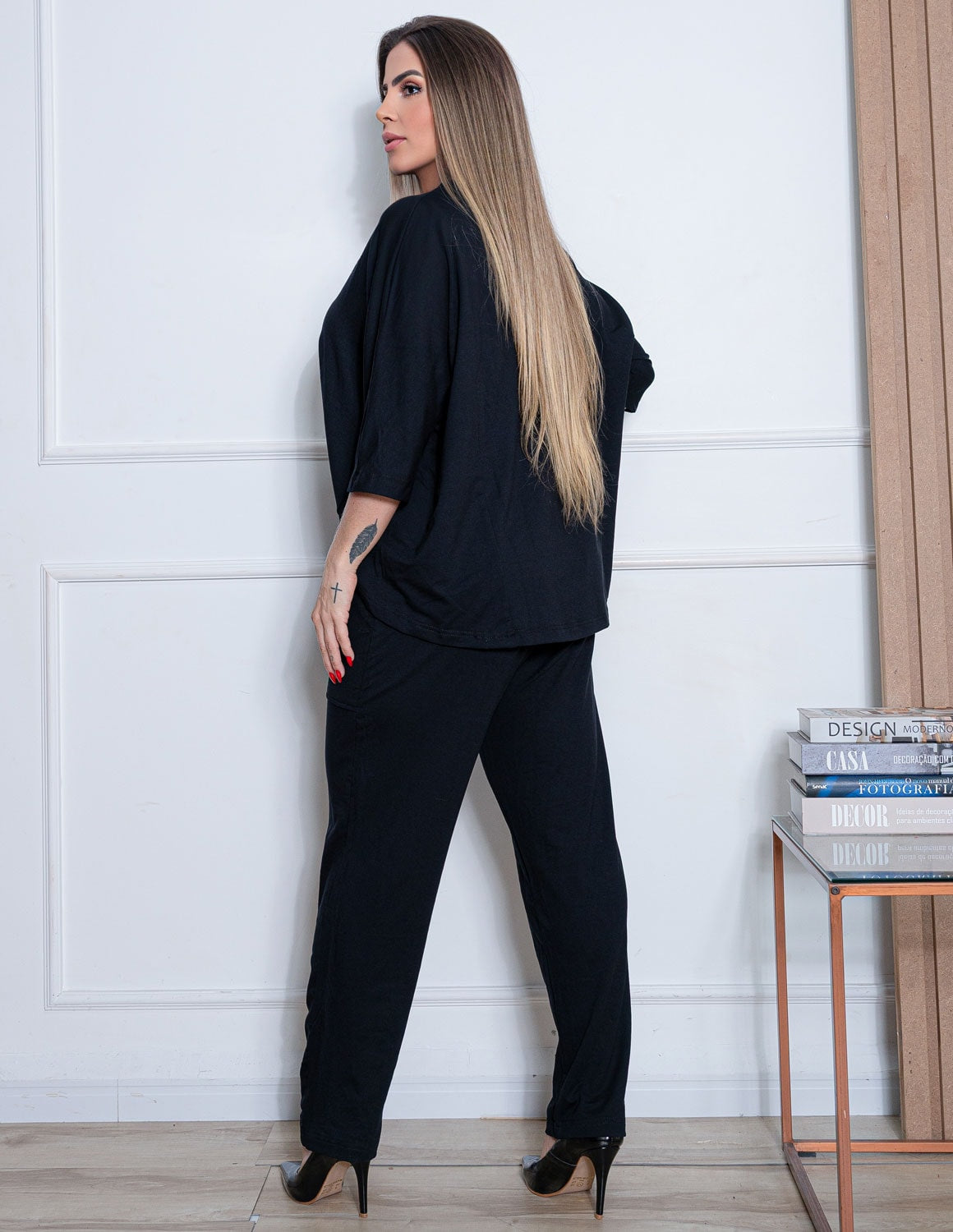 Conjunto Casual Chic Feminino Moletinho de Viscose Premium com Bolsos Laterais