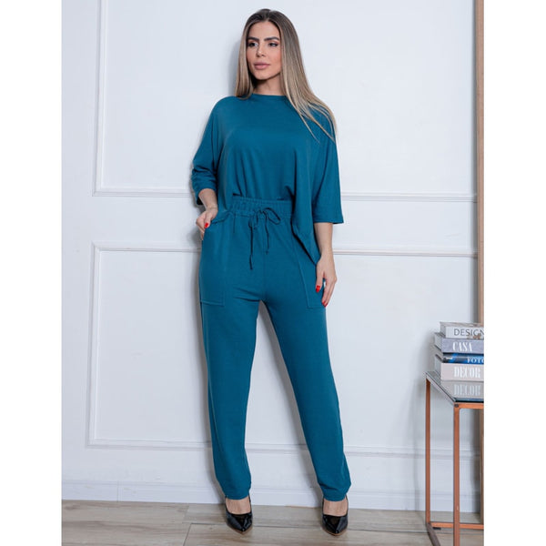 Conjunto Femininio Estiloso em Moletinho com Toque Macio e Modelagem Moderna