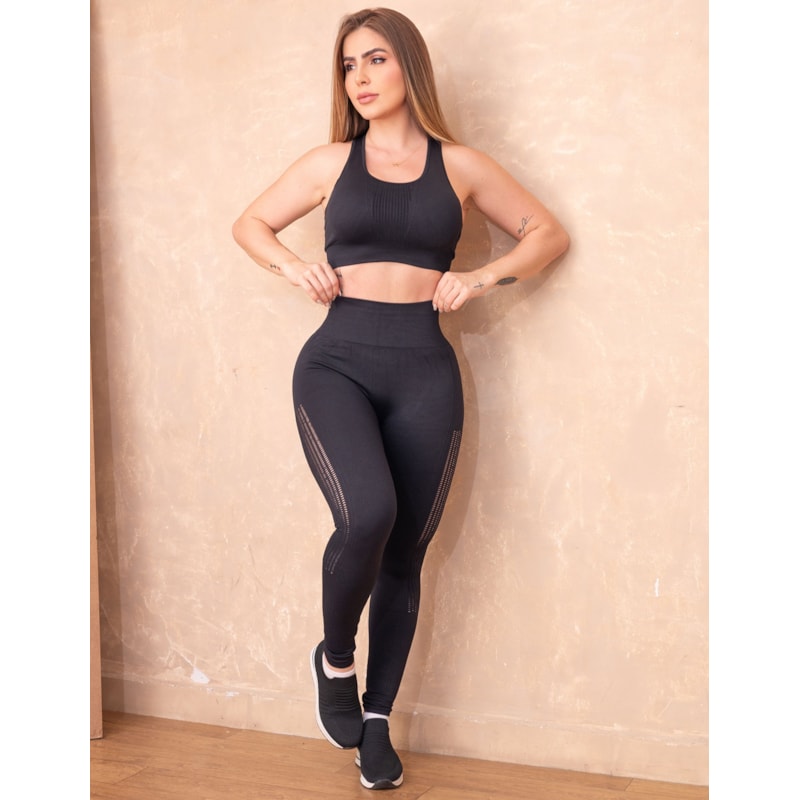 Conjunto Fitness sem Costura em Poliamida Zero Transparência com Recortes a Laser