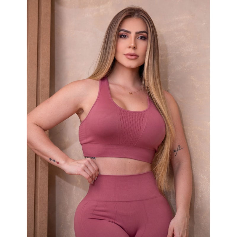 Look Feminino em Poliamida Premium Sem Costura com Cortes a Laser Calça e Cropped sem Bojo