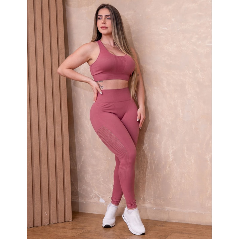 Look Feminino em Poliamida Premium Sem Costura com Cortes a Laser Calça e Cropped sem Bojo