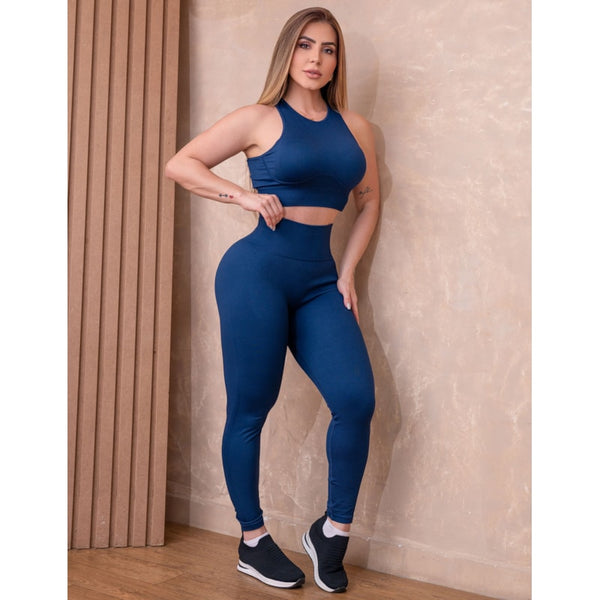 Conjunto de Poliamida Canelada Premium com Cropped Sem Bojo e Calça Sem Costura