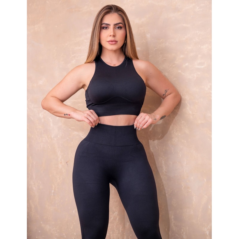 Conjunto em Poliamida Canelada Premium com Cropped Detalhe no Busto
