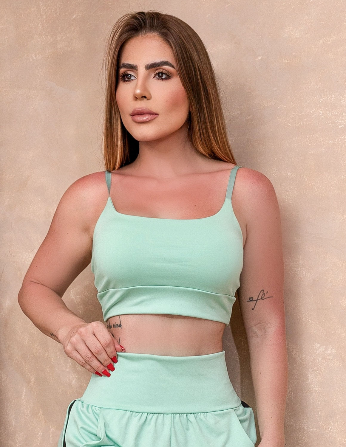 Cropped Conforto Total Feminino com Bojo e Alças Reguláveis Esportivo