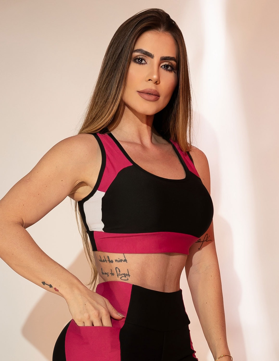 Cropped Feminino Esportivo sem Bojo Estilo Nadador