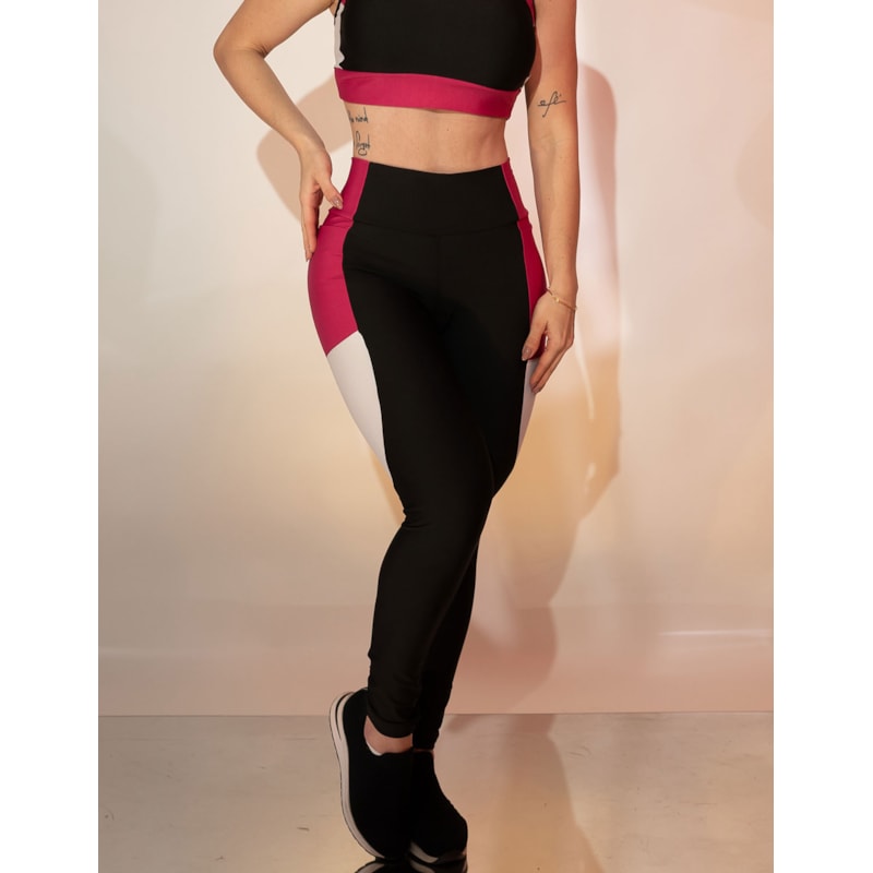 Calça Feminina Fitness Recortes Estratégicos com Bolsos
