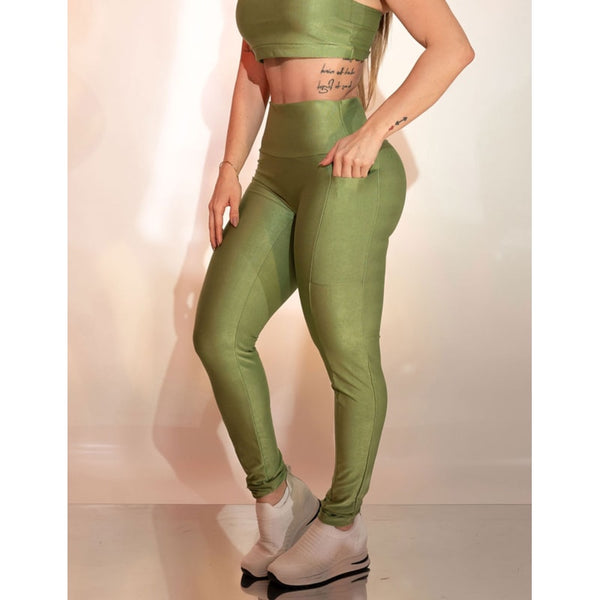 Legging Feminina Fitness sem Costura Frontal com Bolsos Laterais Canelada