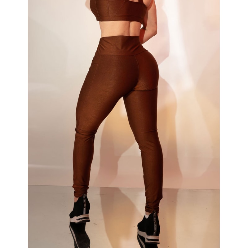 Legging Fitness Canelada CIntura Alta com Bolsos e sem Costura Frontal