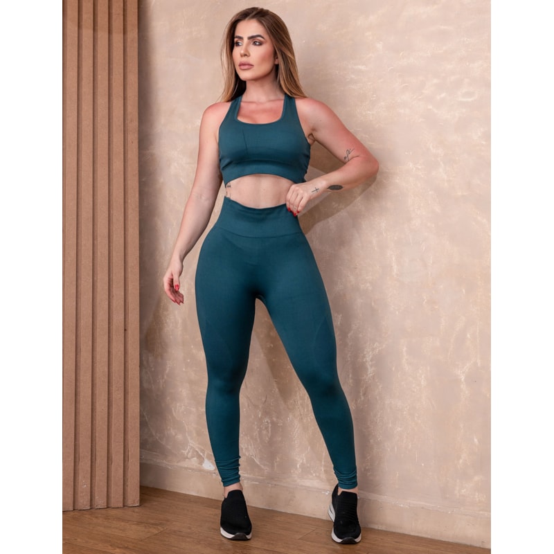 Conjunto Seamless de Poliamida com Calça Cintura Alta e Cropped Trançado