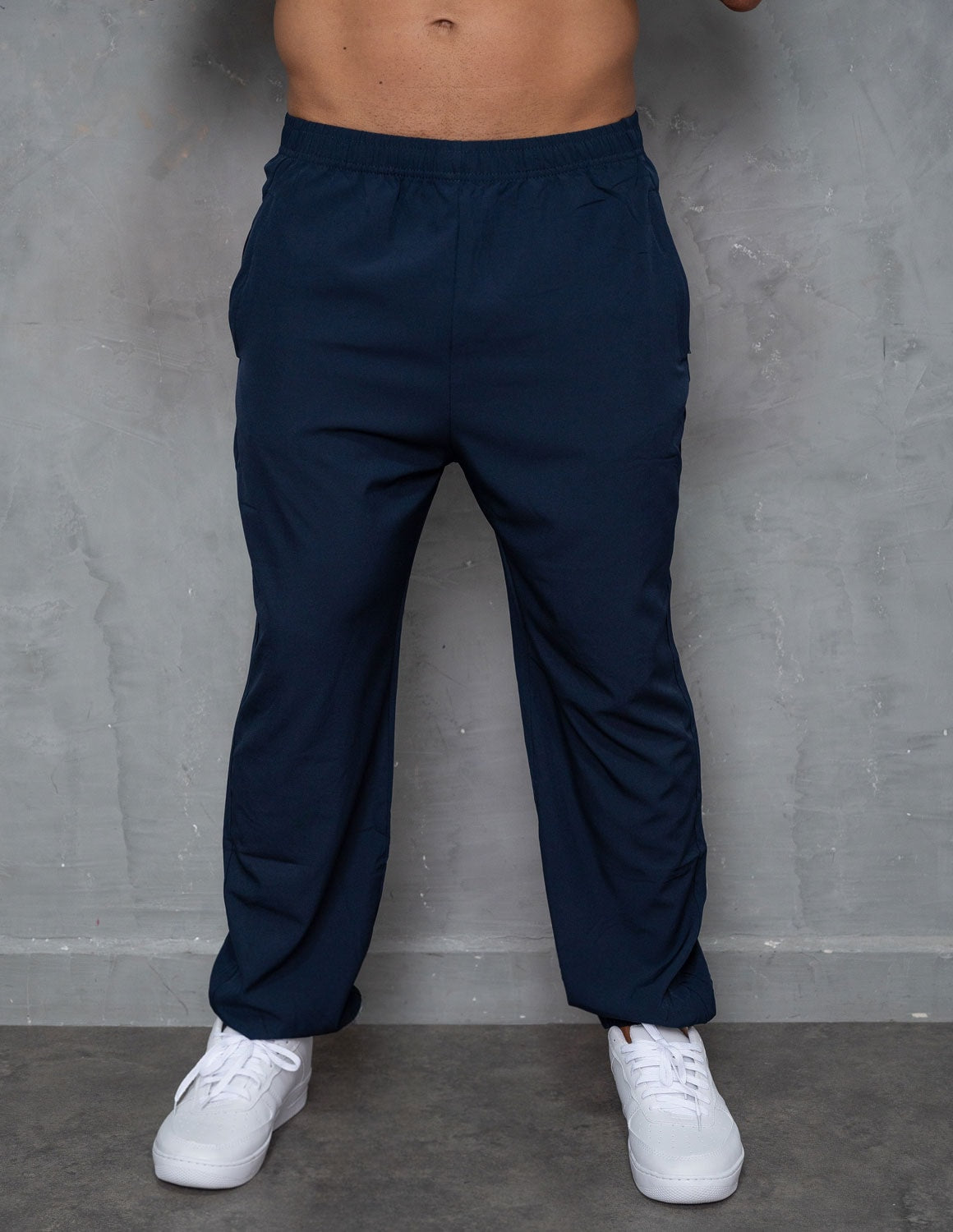 Calça Masculina de Tactel Cós e Punho Elástico Estilo Jogger Bolso Com Zíper