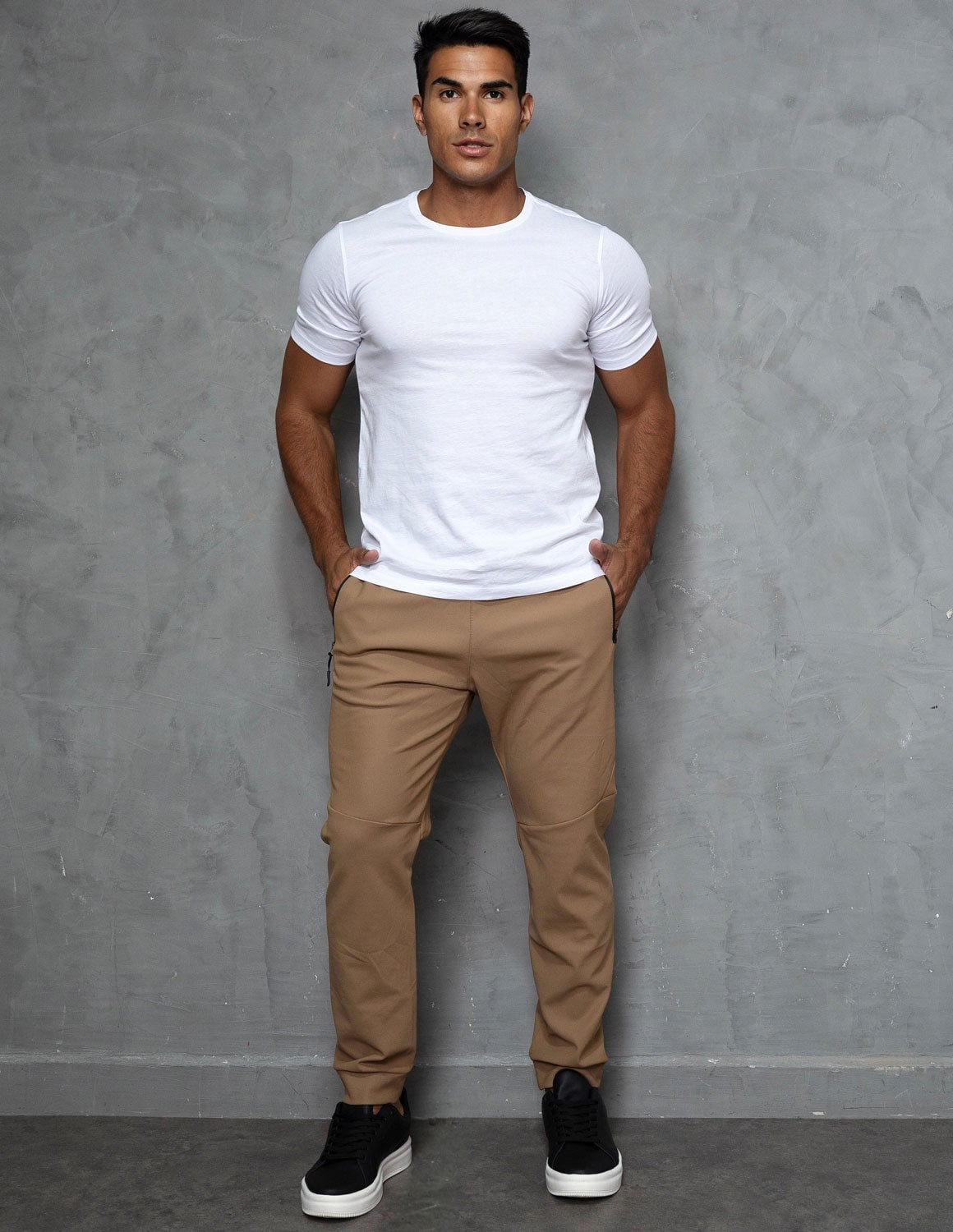 Calça Masculina Poliamida Premium Forrada Bolsos com Zíper e Cordão Ajustável