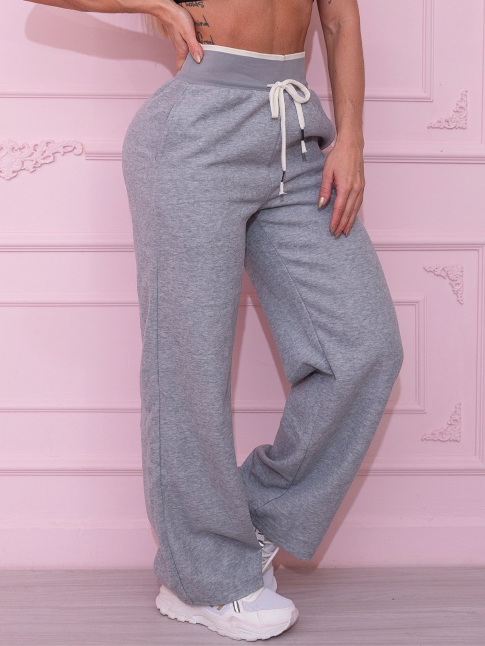 Calça Moletom Wide Leg Cinza com Cordão Ajustável